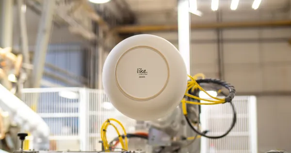 A finished product by Villeroy & Boch Image shows the finished product in the porcelain production process of Villeroy & Boch in Mettlach.