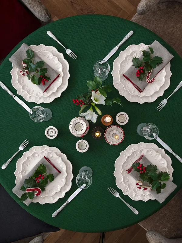 White Christmas tables with Villeroy & Boch